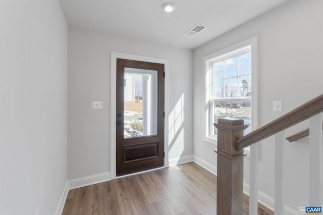 3048 FARROW CIR, Charlottesville, VA 22901