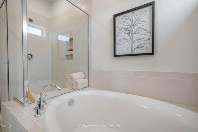 88 Knotts Loop, Lillington, NC 27546