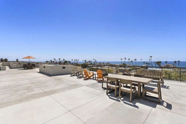 1105 S. Cleveland Street 311, Oceanside, CA 92054