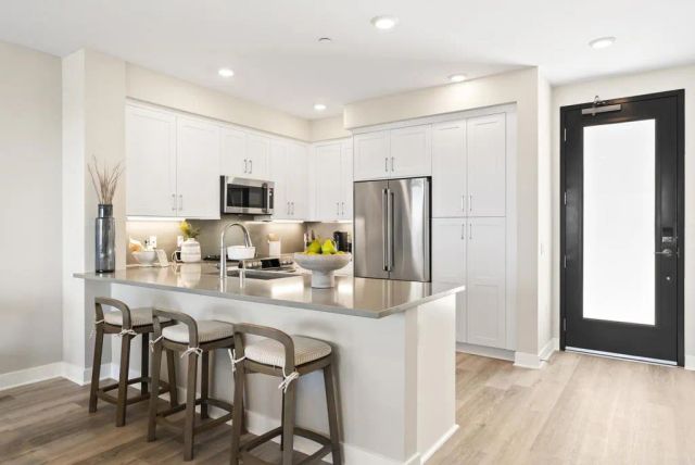 1105 S. Cleveland Street 311, Oceanside, CA 92054