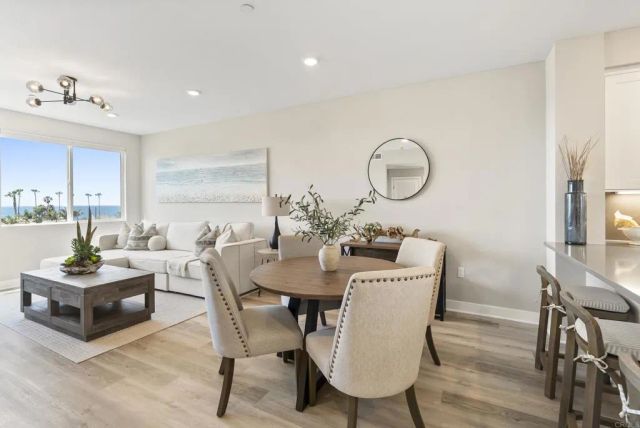 1105 S. Cleveland Street 311, Oceanside, CA 92054