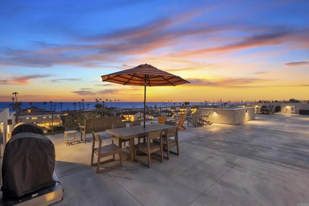 1105 S. Cleveland Street 311, Oceanside, CA 92054