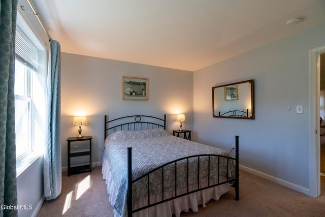 11 Mallard Cove, Malta, NY 12019