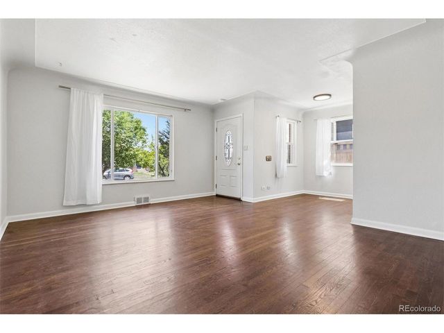 1335 Wolff St, Denver, CO 80204
