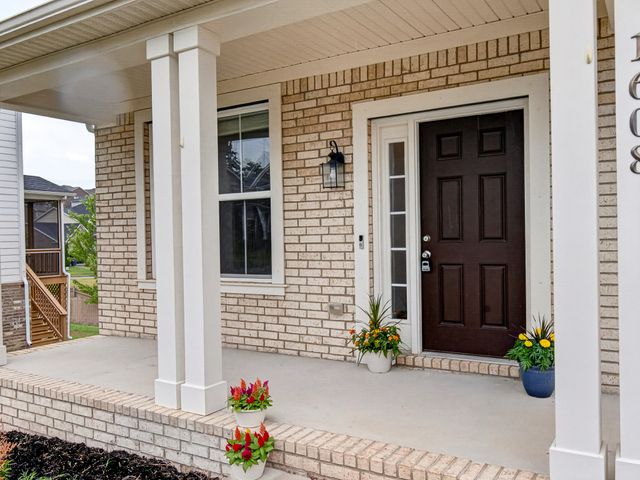 1608 Alayna Dr, Nashville, TN 37221