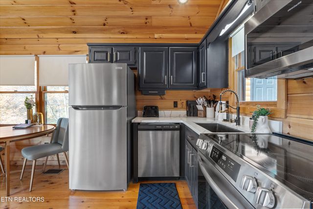 3898 Millers Ridge Way, Sevierville, TN 37862