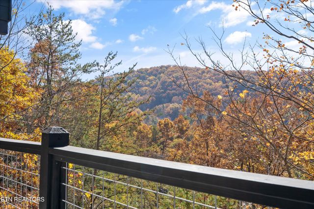 3898 Millers Ridge Way, Sevierville, TN 37862