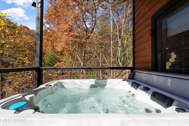 3898 Millers Ridge Way, Sevierville, TN 37862