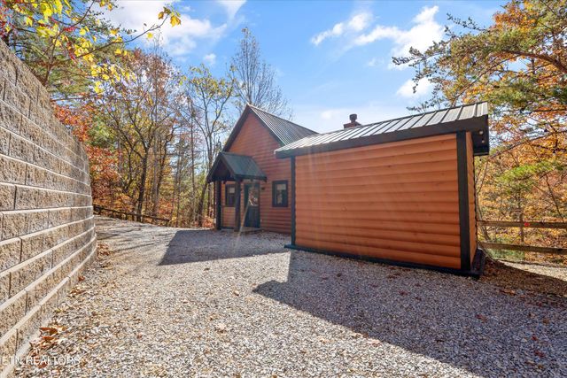 3898 Millers Ridge Way, Sevierville, TN 37862