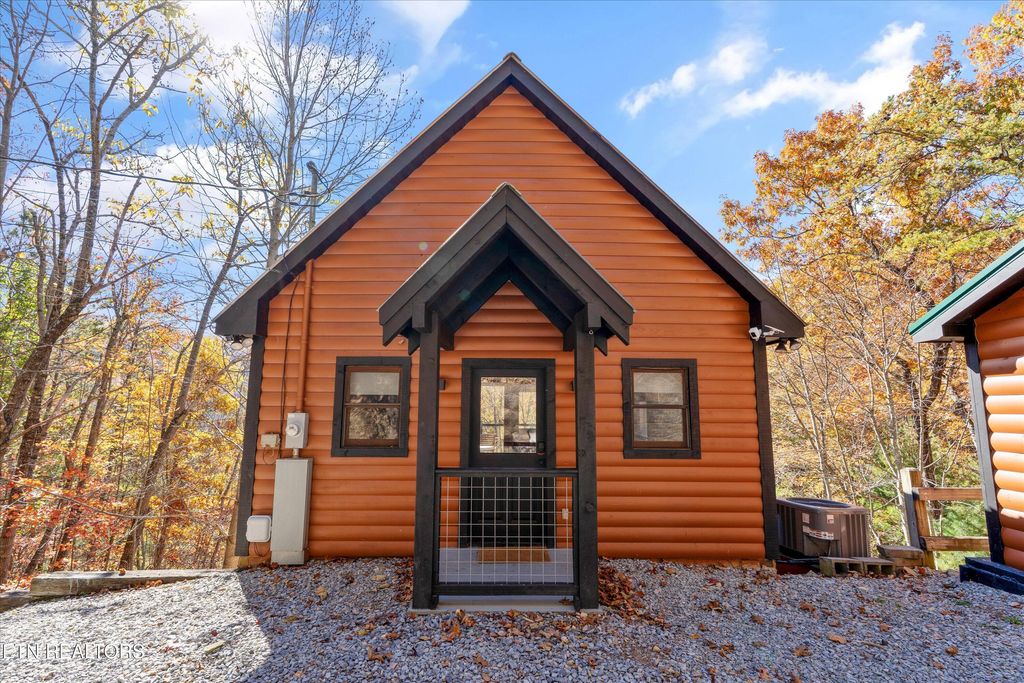 3898 Millers Ridge Way, Sevierville, TN 37862