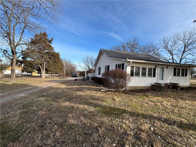 2569 Valley Road, Fulton, KS 66738