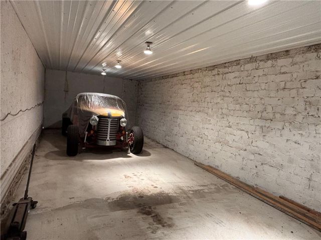 2569 Valley Road, Fulton, KS 66738