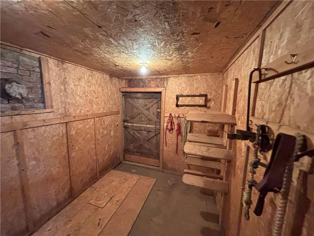 2569 Valley Road, Fulton, KS 66738