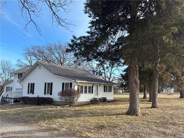 2569 Valley Road, Fulton, KS 66738