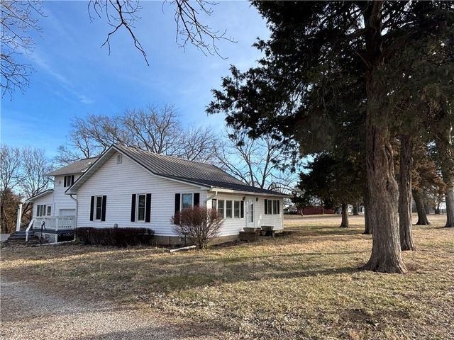 2569 Valley Road, Fulton, KS 66738