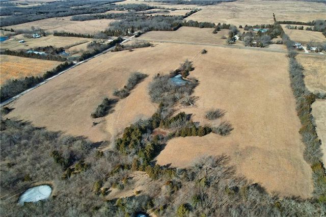 2569 Valley Road, Fulton, KS 66738