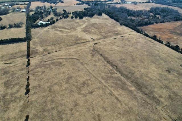 2569 Valley Road, Fulton, KS 66738