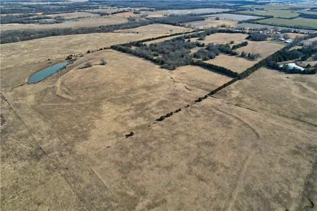 2569 Valley Road, Fulton, KS 66738