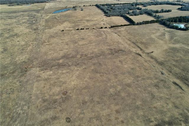 2569 Valley Road, Fulton, KS 66738