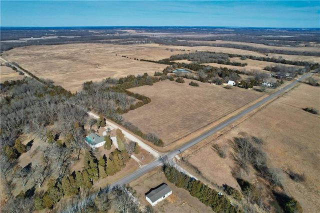 2569 Valley Road, Fulton, KS 66738