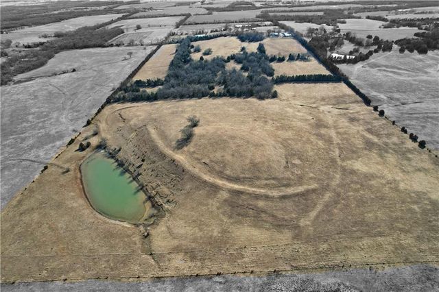 2569 Valley Road, Fulton, KS 66738