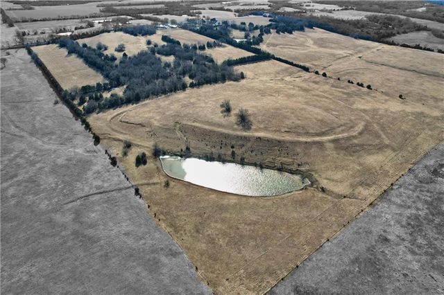 2569 Valley Road, Fulton, KS 66738