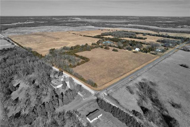 2569 Valley Road, Fulton, KS 66738