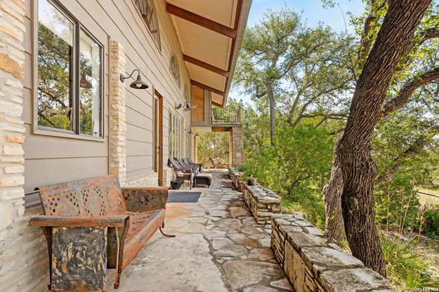 1210 COUNTRY PIKE, Canyon Lake, TX 78133