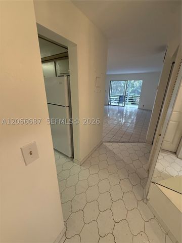 1445 Atlantic Shores Blvd 206, Hallandale Beach, FL 33009