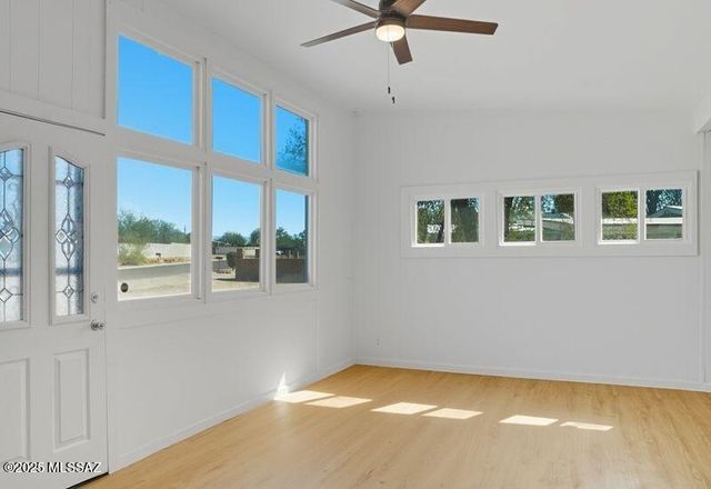 2120 E 33rd Street, Tucson, AZ 85713