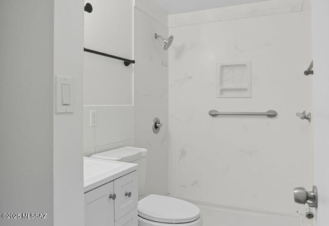 2120 E 33rd Street, Tucson, AZ 85713