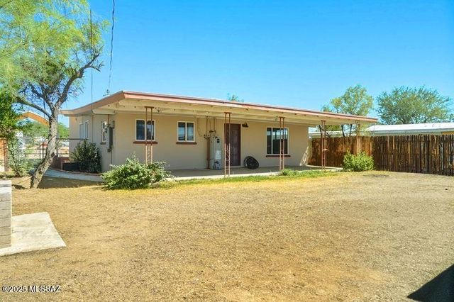 2120 E 33rd Street, Tucson, AZ 85713