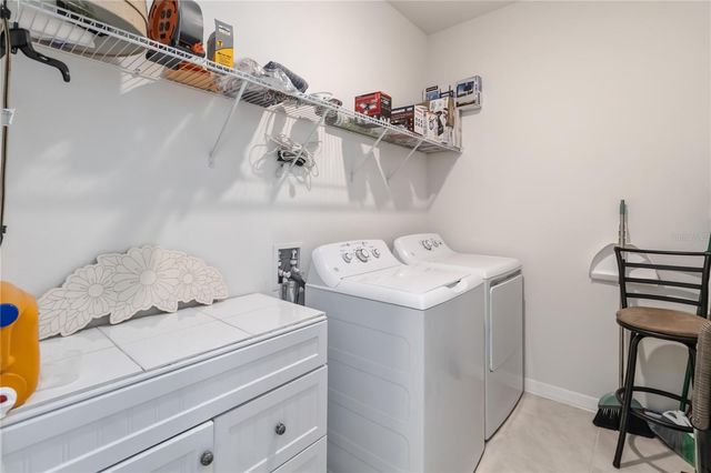 2916 HOODED CRANE COVE, St Cloud, FL 34773