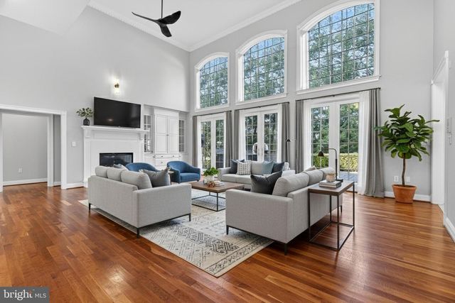 602 WILLOW GREEN, Lititz, PA 17543