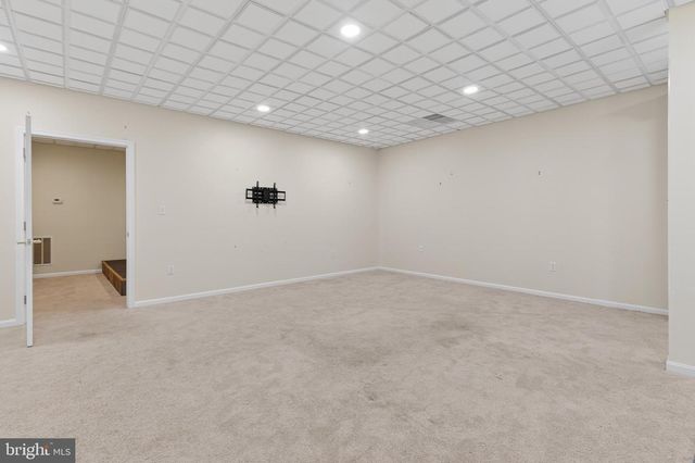 602 WILLOW GREEN, Lititz, PA 17543