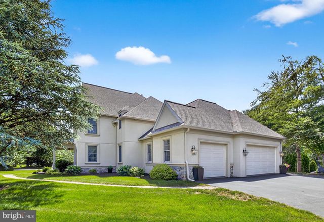 602 WILLOW GREEN, Lititz, PA 17543