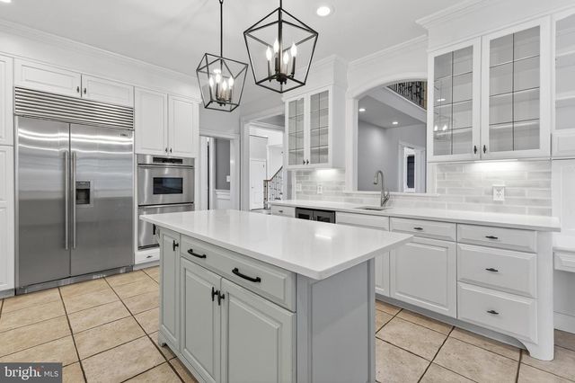 602 WILLOW GREEN, Lititz, PA 17543