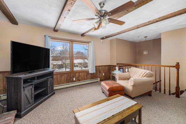 45 Obannon Pl, Swansea, MA 02777