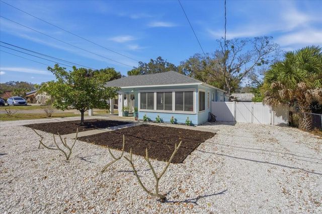 86 ANCLOTE ROAD, Tarpon Springs, FL 34689