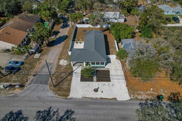 86 ANCLOTE ROAD, Tarpon Springs, FL 34689