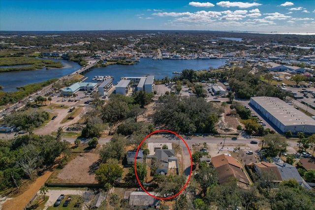 86 ANCLOTE ROAD, Tarpon Springs, FL 34689