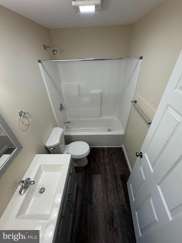 65 DILLOW LN, Harpers Ferry, WV 25425