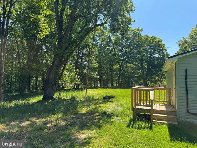 65 DILLOW LN, Harpers Ferry, WV 25425