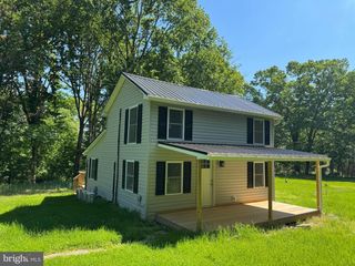 65 DILLOW LN, Harpers Ferry, WV 25425