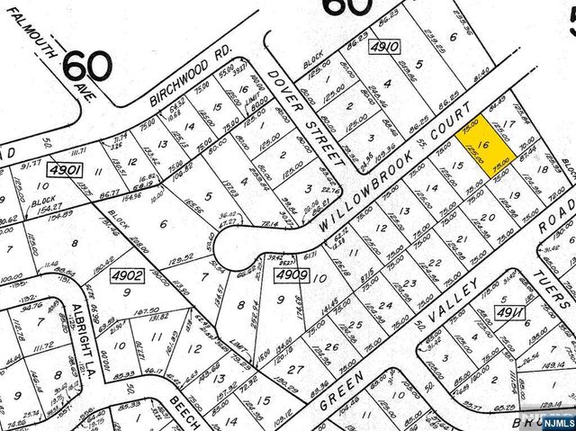 86 Willowbrook Court, Paramus, NJ 07652