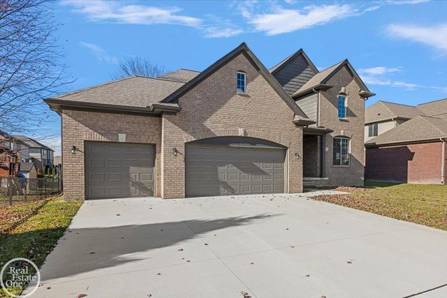 50529 Summit View Drive, Macomb Twp, MI 48044
