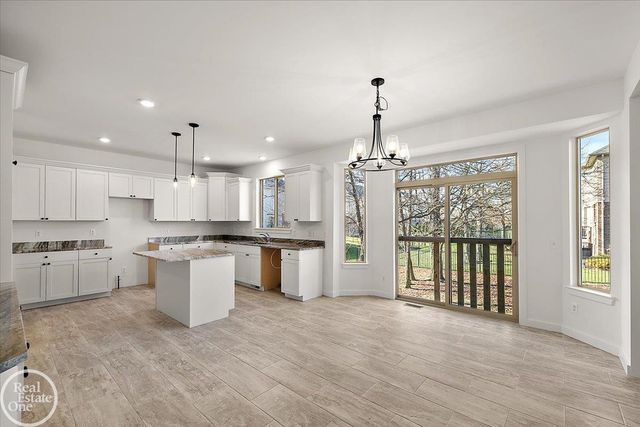 50529 Summit View Drive, Macomb Twp, MI 48044