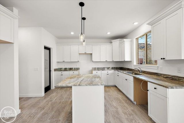 50529 Summit View Drive, Macomb Twp, MI 48044