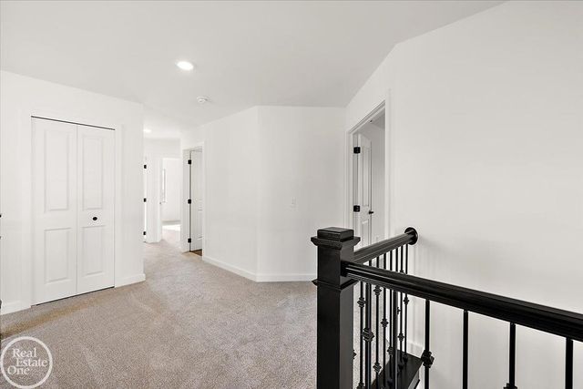 50529 Summit View Drive, Macomb Twp, MI 48044