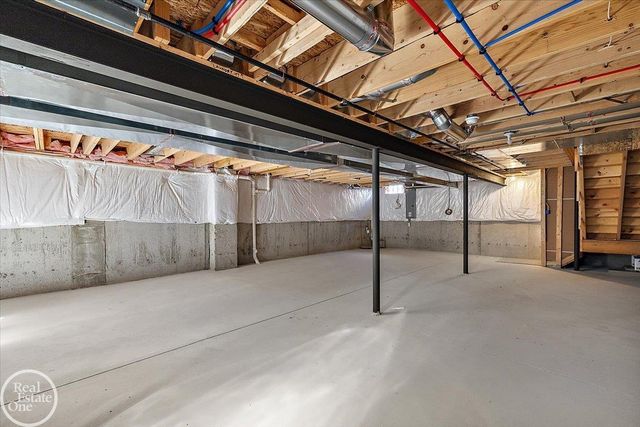 50529 Summit View Drive, Macomb Twp, MI 48044